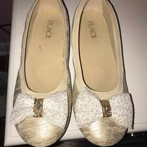 Girls ballet flats